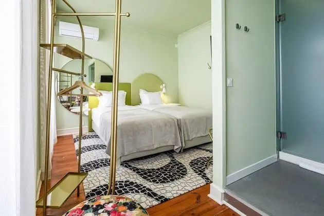 Tek Büyük veya İki Ayrı Yataklı Oda