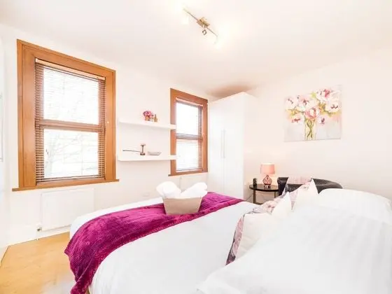 Comfort Ev, Veranda (LT The Gate House 3 Bed)