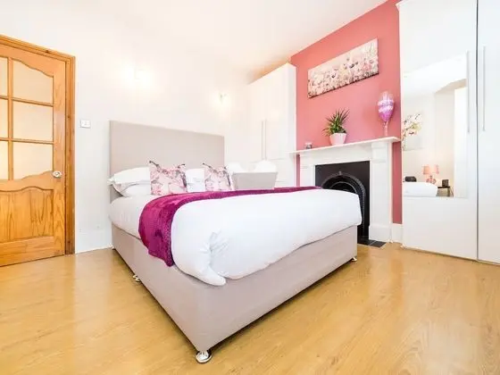 Comfort Ev, Veranda (LT The Gate House 3 Bed)