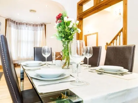 Comfort Ev, Veranda (LT The Gate House 3 Bed)