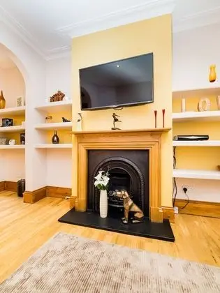Comfort Ev, Veranda (LT The Gate House 3 Bed)