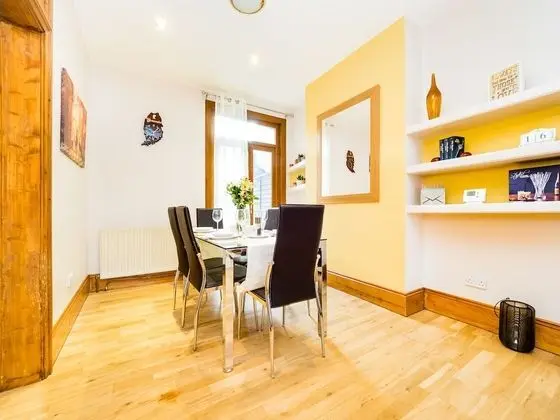 Comfort Ev, Veranda (LT The Gate House 3 Bed)