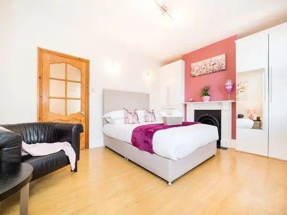 Comfort Ev, Veranda (LT The Gate House 3 Bed)