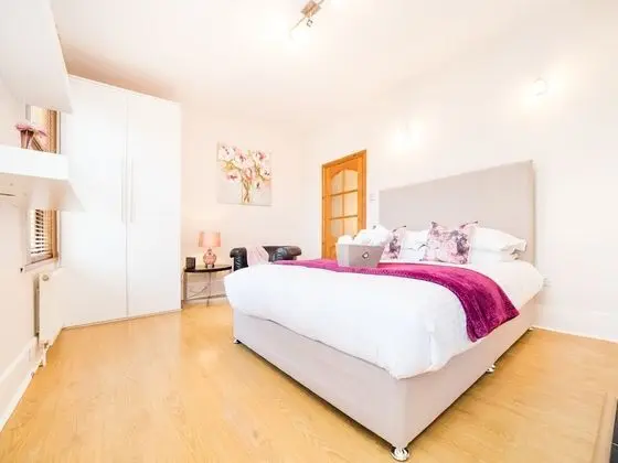 Comfort Ev, Veranda (LT The Gate House 3 Bed)