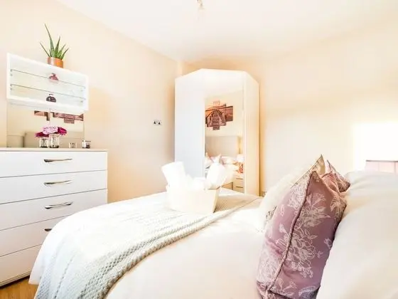 Comfort Ev, Veranda (LT The Gate House 3 Bed)