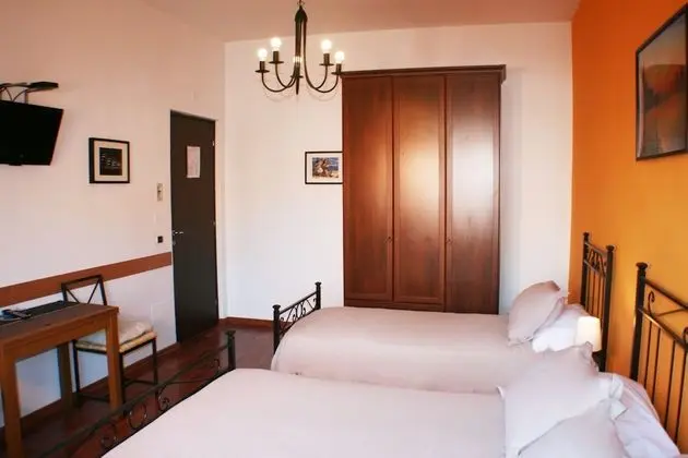 Üç Kişilik Oda, Balkon