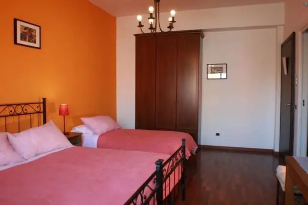 Üç Kişilik Oda, Balkon