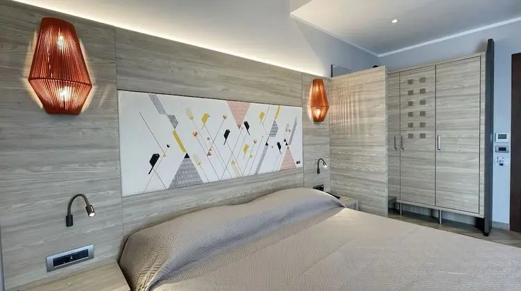 Prestige (Tripla)