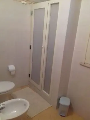 Büyük Yataklı Tek Kişilik Oda