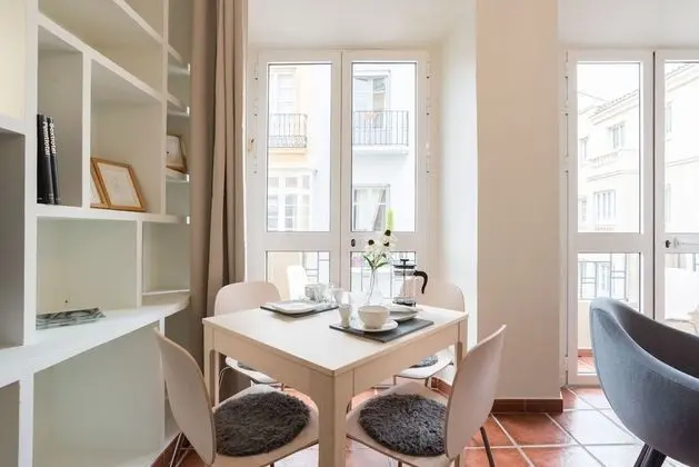 Apart Daire, 2 Yatak Odası, Balkon