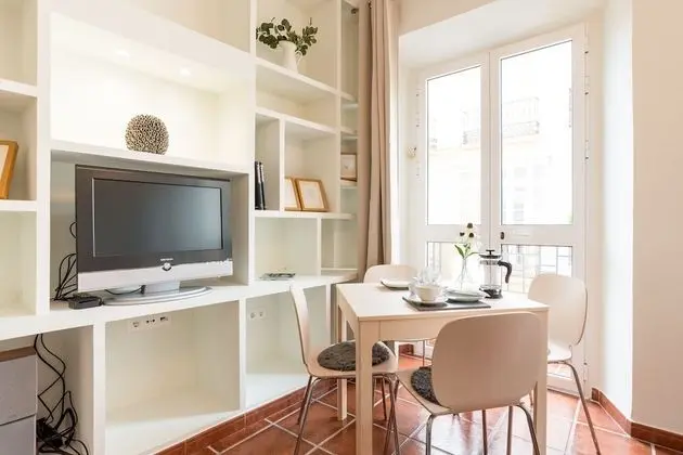 Apart Daire, 2 Yatak Odası, Balkon