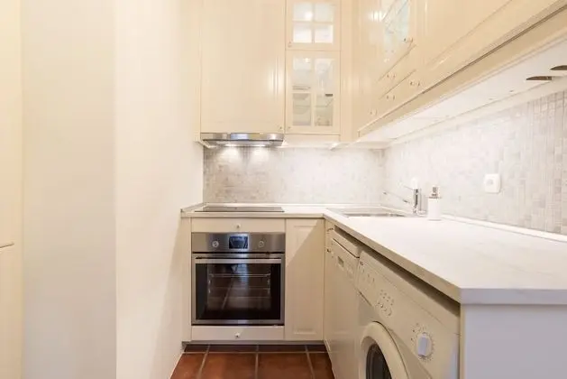 Apart Daire, 2 Yatak Odası, Balkon