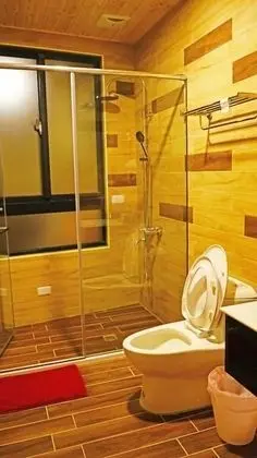 Business Tek Büyük Yataklı Oda