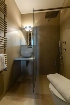 Süit, Sauna