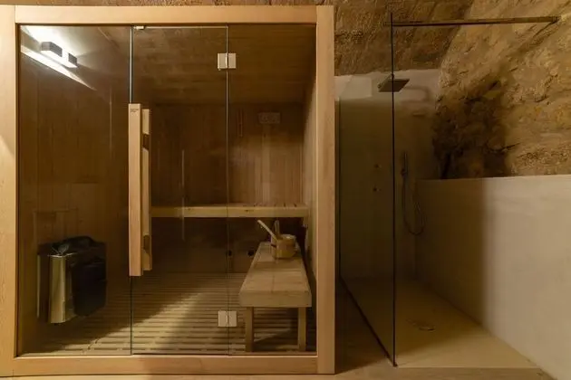 Süit, Sauna