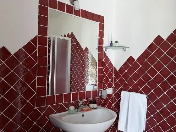 Üç Kişilik Oda, Özel Banyo