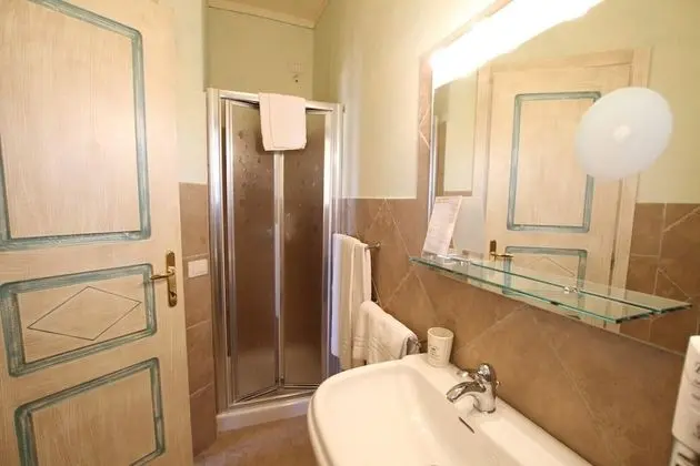 Standard Tek Büyük veya İki Ayrı Yataklı Oda