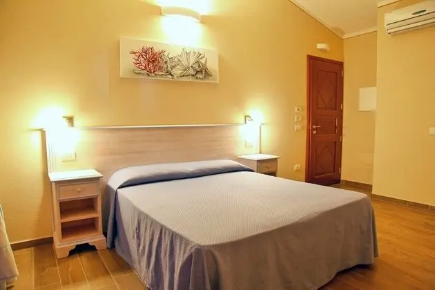 Superior Tek Büyük veya İki Ayrı Yataklı Oda