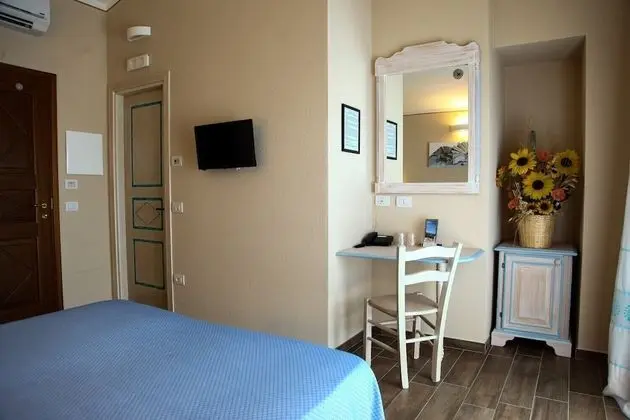 Superior Tek Büyük veya İki Ayrı Yataklı Oda