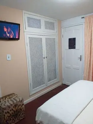 Standard Tek Büyük Yataklı Oda (3)