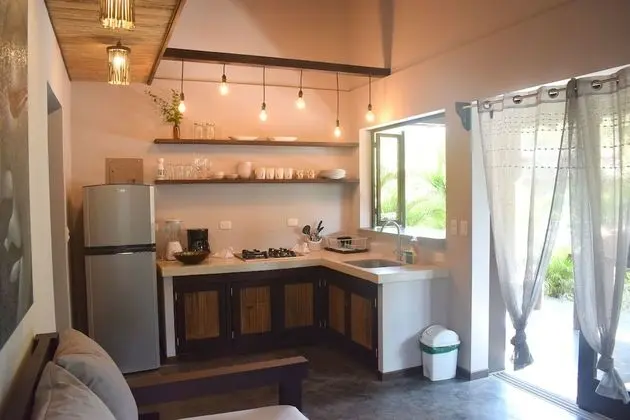 Villa, 2 Yatak Odası, Mutfak, Havuz Manzaralı