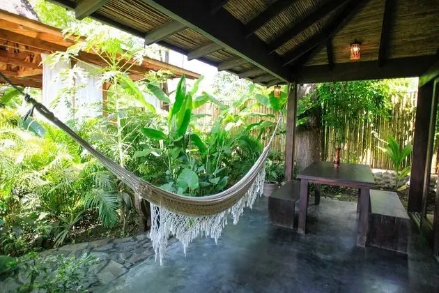 Villa, 2 Yatak Odası, Mutfak, Havuz Manzaralı