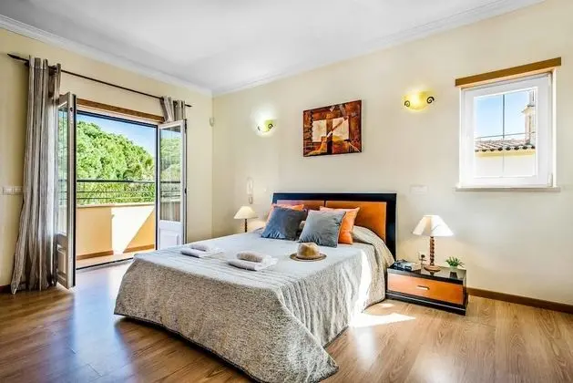 Villa (4 Bedrooms)