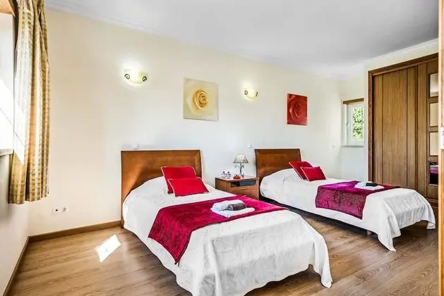 Villa (4 Bedrooms)