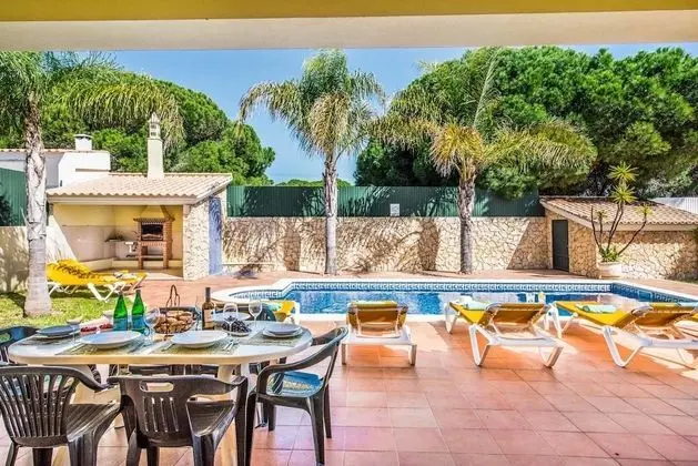 Villa (4 Bedrooms)