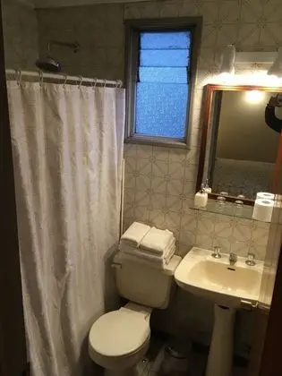 Süit, 1 Büyük (Queen) Boy Yatak, Sigara İçilmez