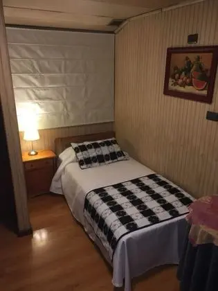 Tek Büyük Yataklı Oda, 2 Tek Kişilik Yatak