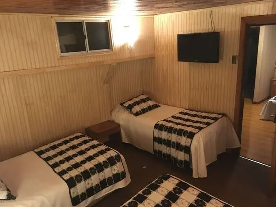 Tek Büyük Yataklı Oda, 2 Tek Kişilik Yatak