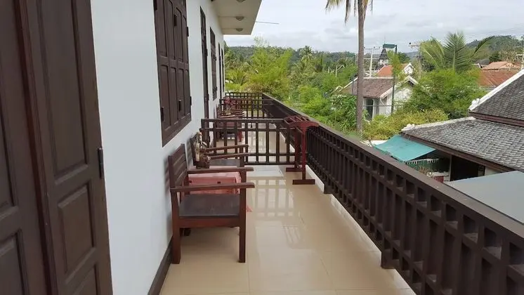 Deluxe Üç Kişilik Oda, 1 Yatak Odası, Balkon, Bahçe Manzaralı