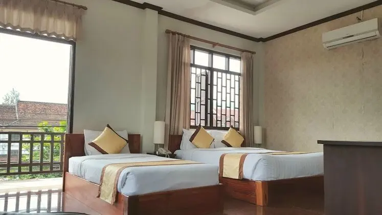 Deluxe Üç Kişilik Oda, 1 Yatak Odası, Balkon, Bahçe Manzaralı