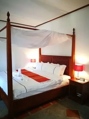 Paradise Suite with River View