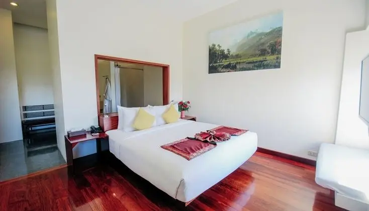 Superior King Room