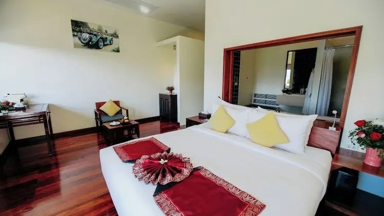 Superior King Room