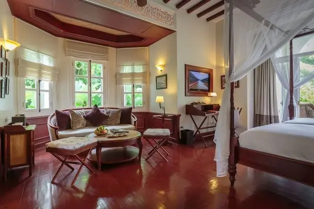 Pioneer Suite Twin