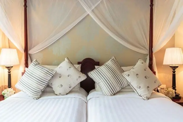 Pioneer Suite Twin