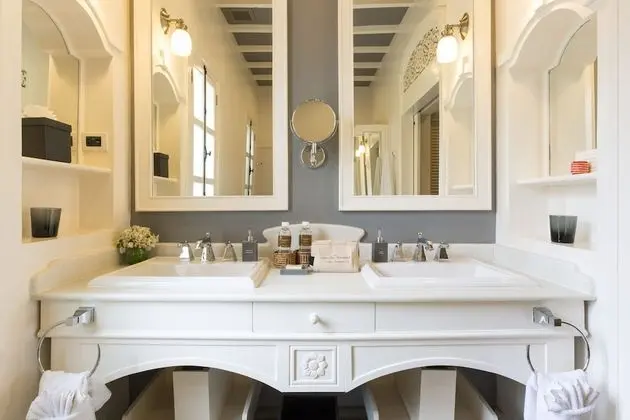 Pioneer Suite Twin