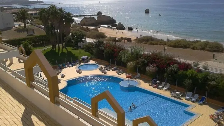İki Ayrı Yataklı Oda, Kısmi Deniz Manzaralı