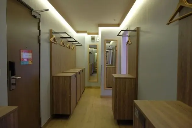 Shared 10 Bed Mixed Dorm