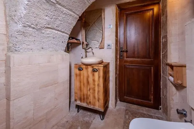 Standart Oda, Avlu Manzaralı, 2. Kat