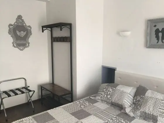 Tek Büyük Yataklı Oda