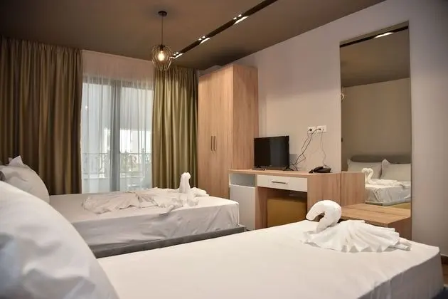 Standard Üç Kişilik Oda, Balkon