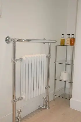 Classic Üç Kişilik Oda