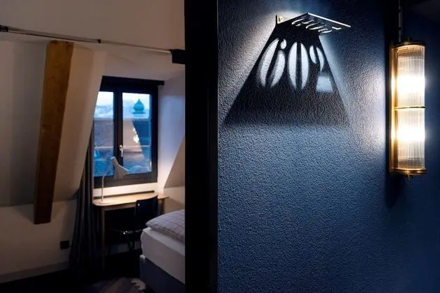 Design Tek Büyük Yataklı Oda