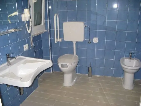 Tek Büyük Yataklı Oda, Özel Banyo (con balcone)