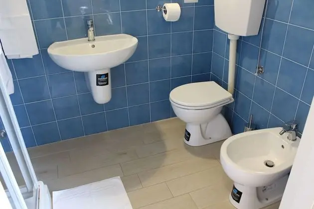 Tek Büyük Yataklı Oda, Özel Banyo (con balcone)