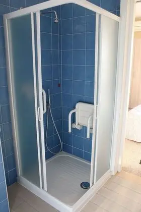 Tek Büyük Yataklı Oda, Özel Banyo (con balcone)